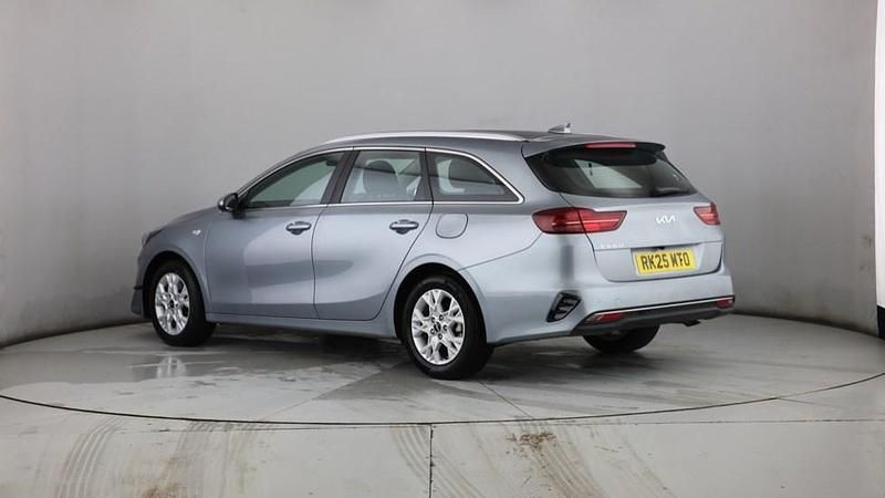 Used Kia Ceed 2025 Silver Hatchback