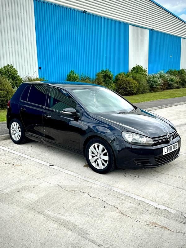 Black Used 2010 VW Golf VI SE Hatchback | £2,495 (Good price) - Image 1/4