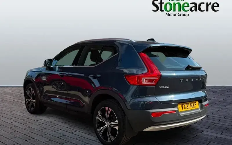 Used Volvo XC40 Inscription 163 HP (119 kW) 2021 Blue SUV