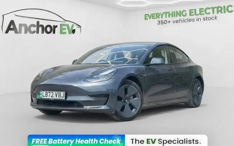 Used Tesla Model 3 Standard Range 180 kW (245 HP) 2022 Sedan
