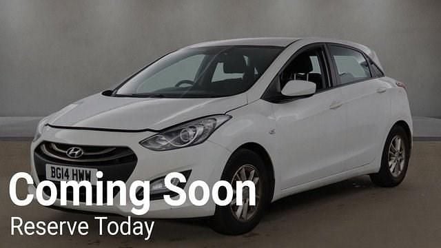 Used Hyundai i30 Active 110 HP (80 kW) 2014 White Hatchback