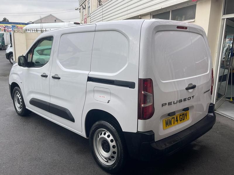 Used Peugeot Partner 2024 White MPV