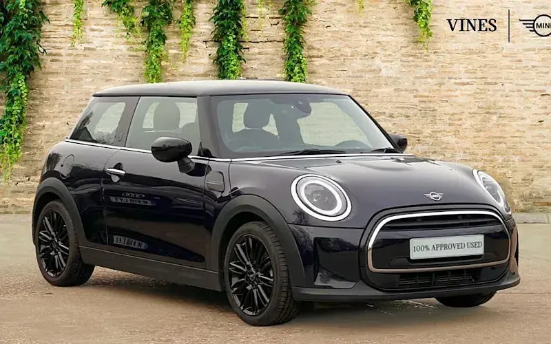 Used Mini Cooper Exclusive 136 HP (100 kW) 2022 Hatchback