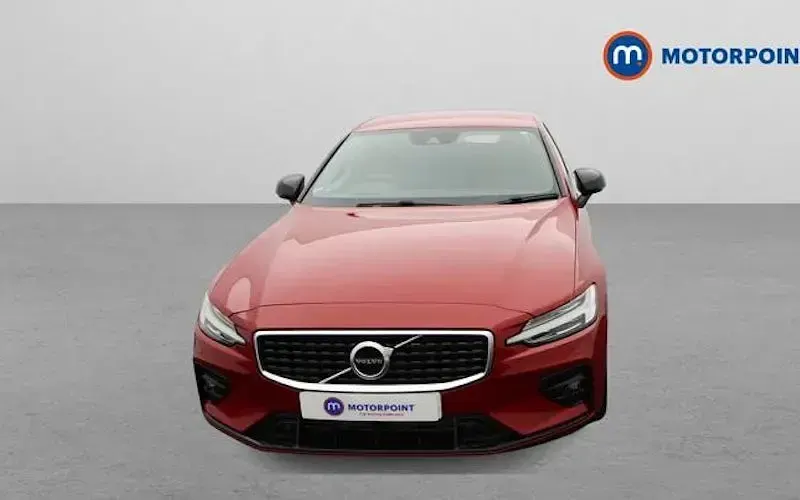 Used Volvo S60 R-Design 250 HP (183 kW) 2019 Red Sedan