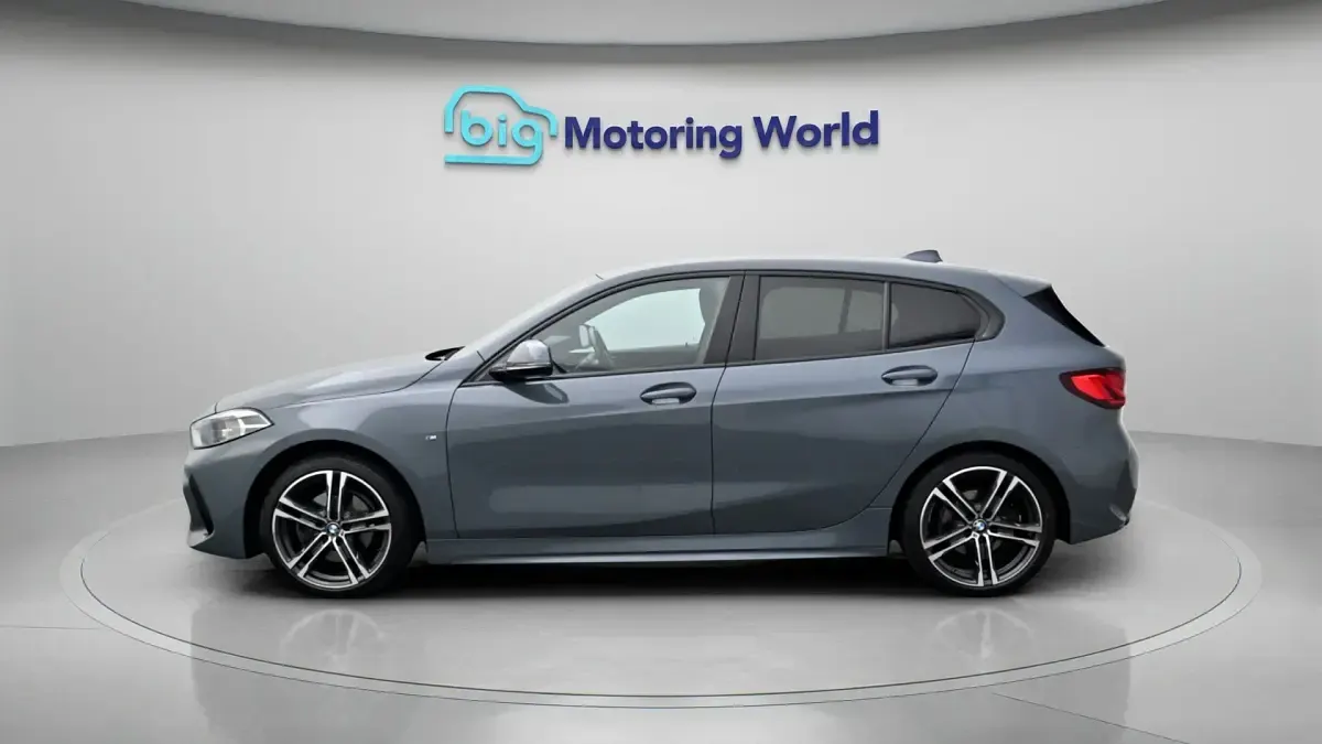 Used BMW 118 M Sport 136 HP (100 kW) 2021 Grey Hatchback