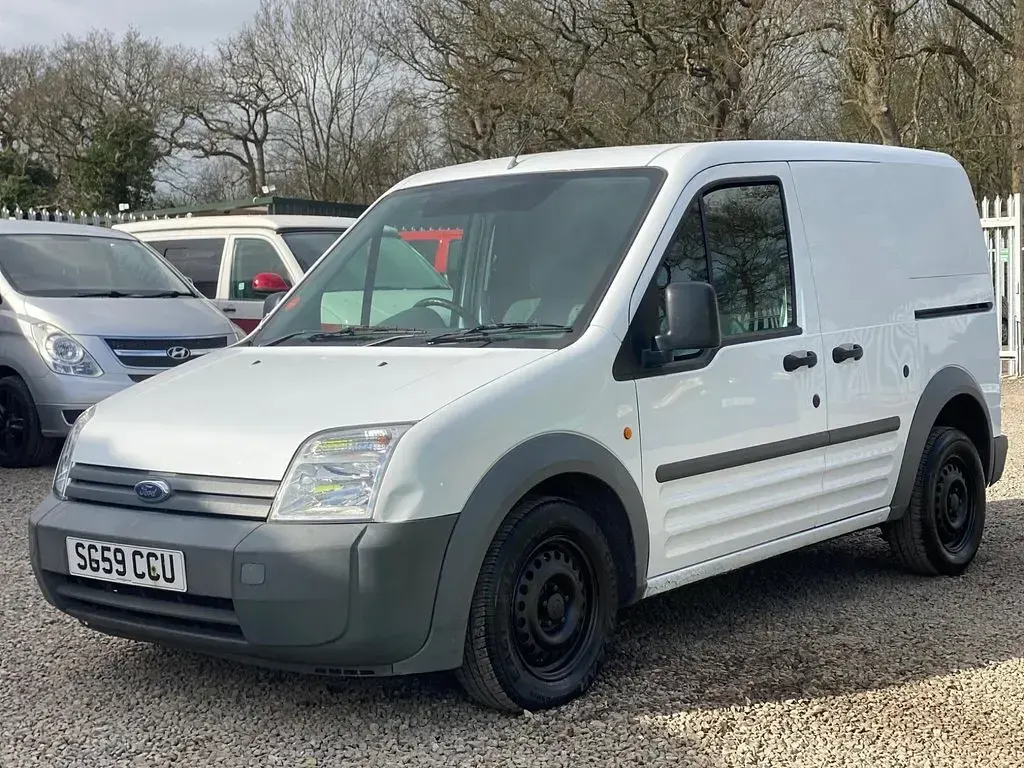 Used Ford Transit Connect 75 HP (55 kW) 2009 White MPV