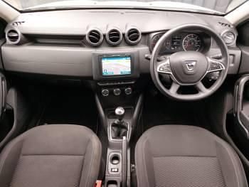 Used Dacia Duster Comfort 115 HP (84 kW) 2019 White SUV