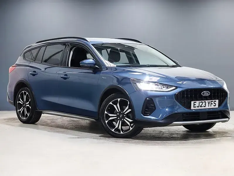 Used Ford Focus Active X 2023 Blue Estate