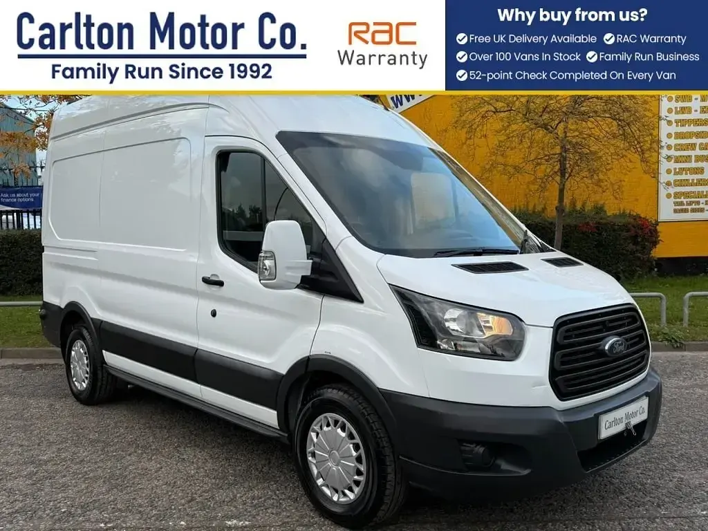 Usado Ford Transit 130 HP (95 kW) 2018 Branco Van