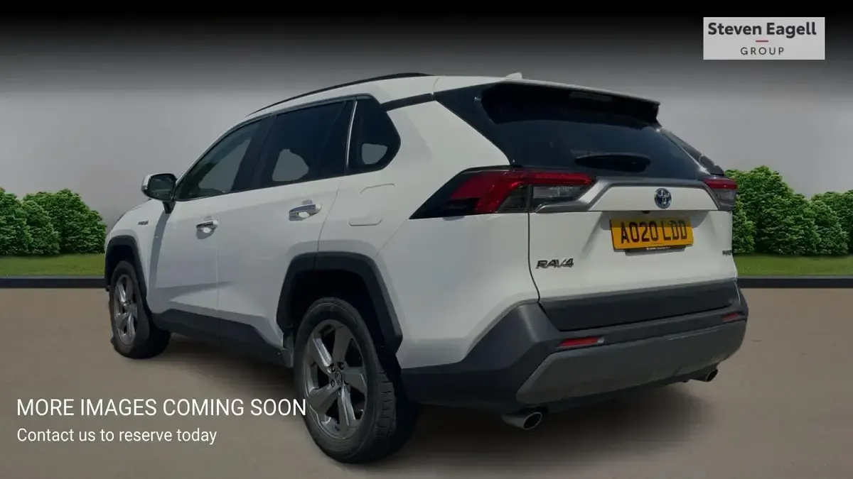 Used Toyota RAV4 218 HP (160 kW) 2020 White SUV