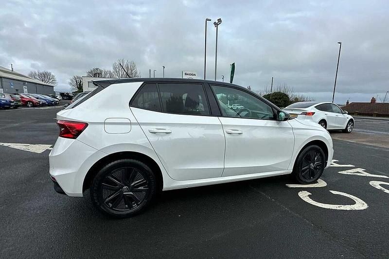 Used Skoda 110 R Colour Edition 81 HP (59 kW) 2022 Candy white black magic pearl effect Hatchback