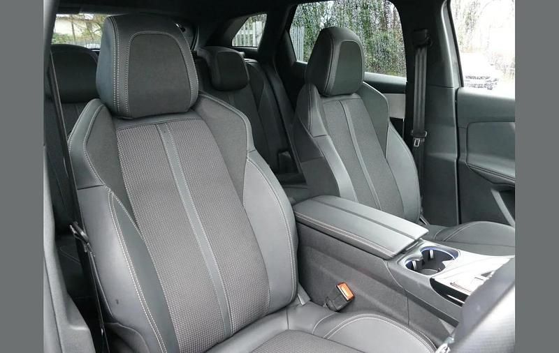 Used Peugeot 3008 GTi 136 HP (100 kW) 2023 Grey SUV