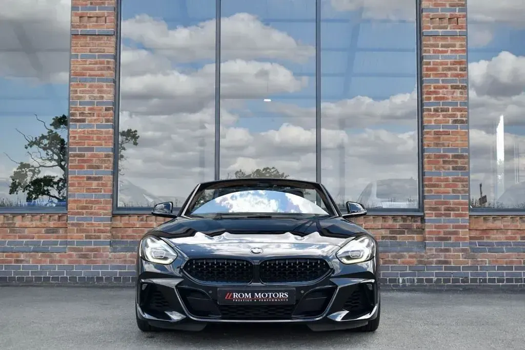 Used BMW Z4 M Sport 340 HP (250 kW) 2020 Black Cabriolet