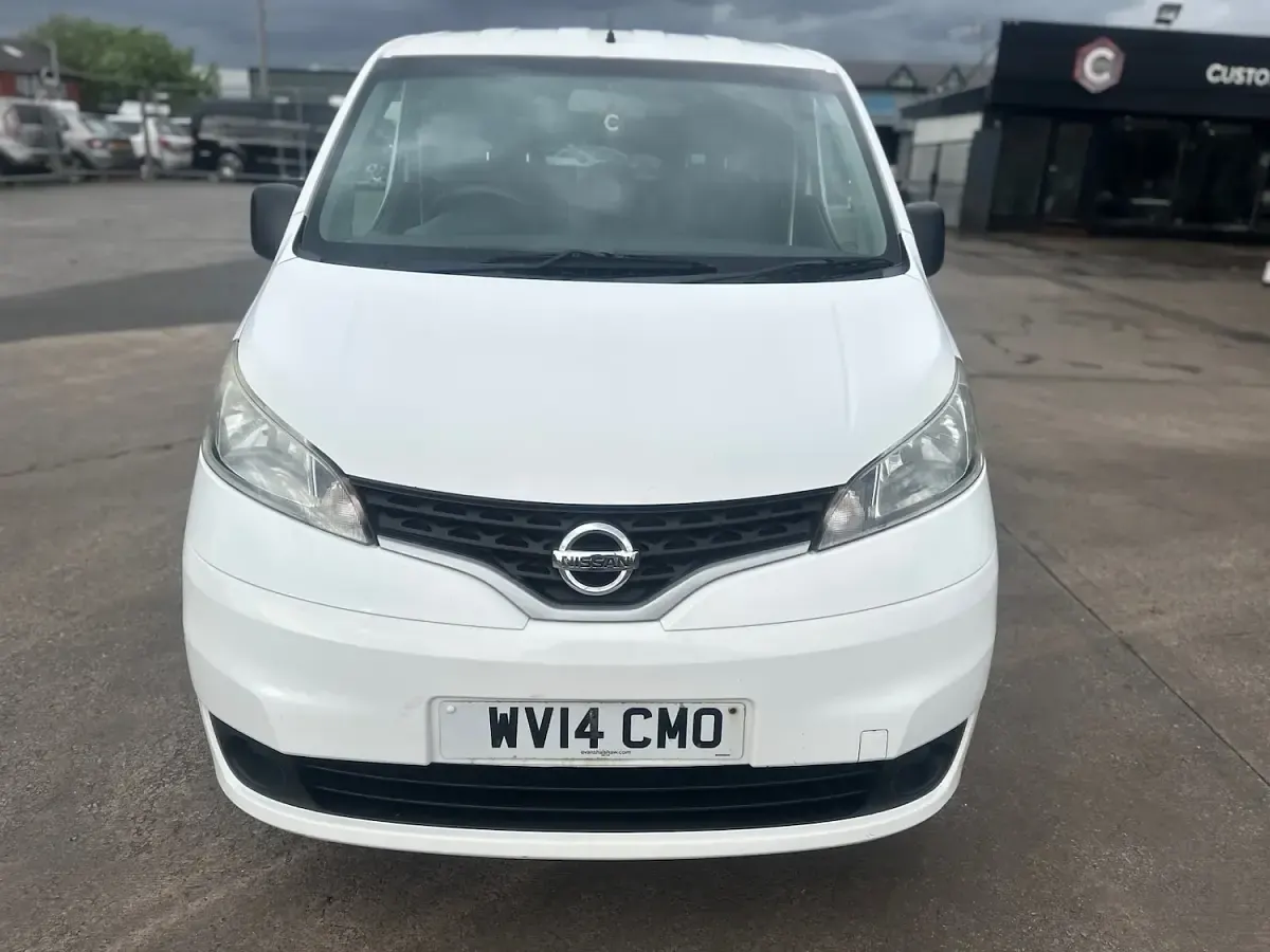 Used Nissan NV200 Acenta 110 HP (80 kW) 2014 White MPV