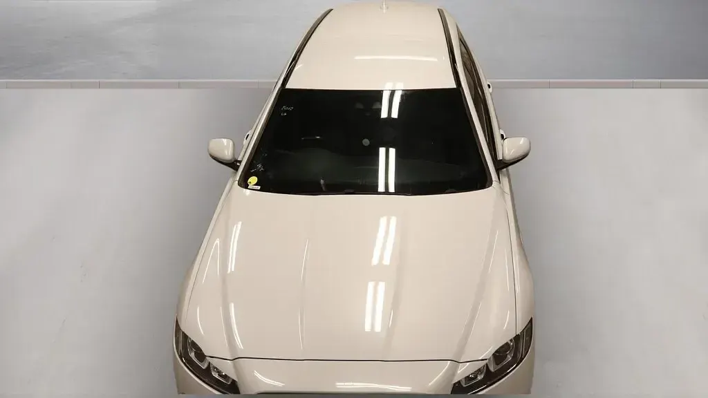 Used Jaguar XF R-Sport 180 HP (132 kW) 2017 White Estate