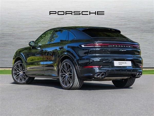 Used Porsche Cayenne 349 HP (256 kW) 2025 Black SUV