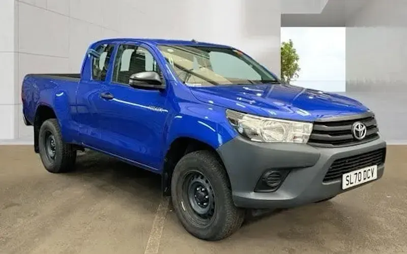 Used Toyota HiLux Active 150 HP (110 kW) 2020 Pickup