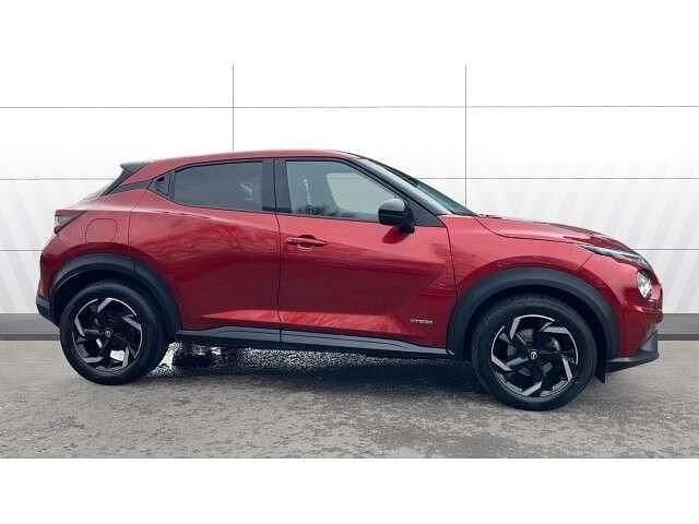 Used Nissan Juke N-Connecta 143 HP (105 kW) 2023 Red SUV