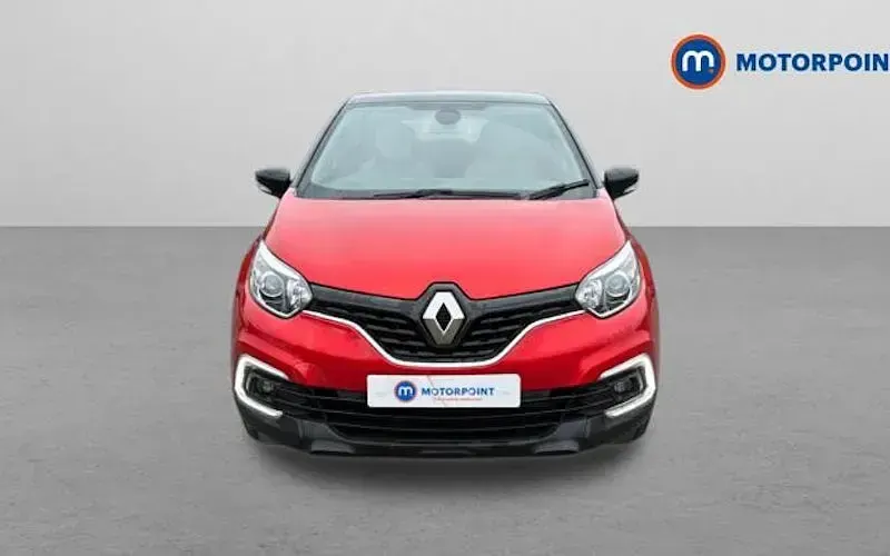Używany Renault Captur Iconic 90 KM (66 kW) 2019 Czerwony SUV