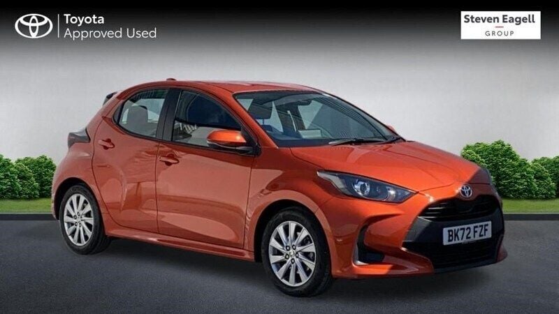 Orange Used 2022 Toyota Yaris Hybrid Hatchback | £15,928 (Fair price) - Image 1/2