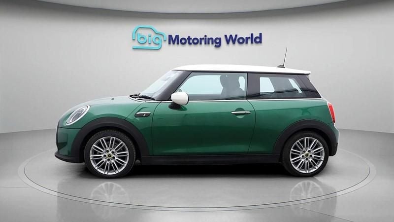 Used Mini Cooper S Hatch 135 kW (184 HP) 2023 Green Hatchback