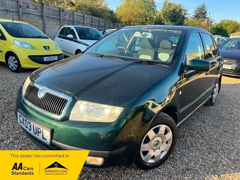 Used Skoda Fabia Comfort 75 HP (55 kW) 2003 Green Hatchback