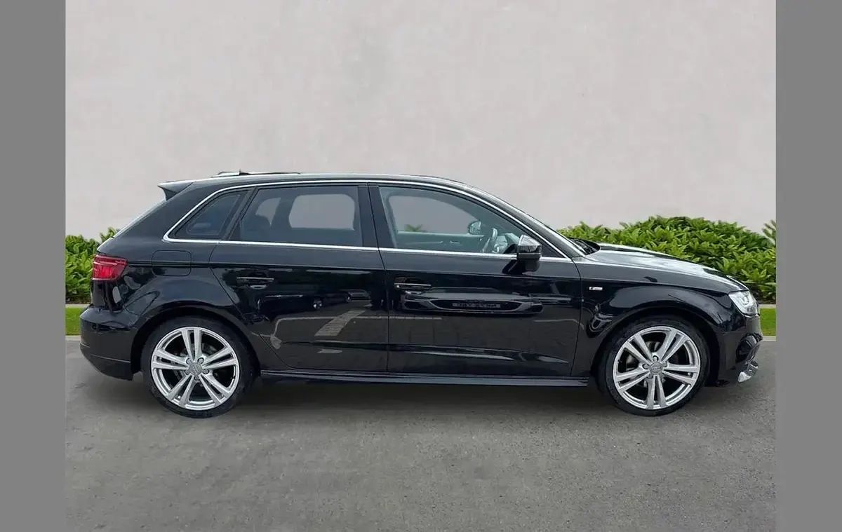 Used Audi A3 S-Line 150 HP (110 kW) 2017 Black Hatchback