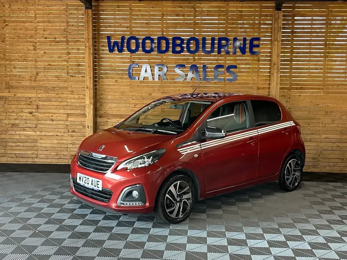Used Peugeot 108 Collection 72 HP (52 kW) 2020 Red Hatchback