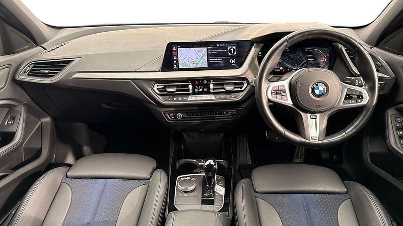 Used BMW 118 M Sport 134 HP (98 kW) 2023 Blue Hatchback