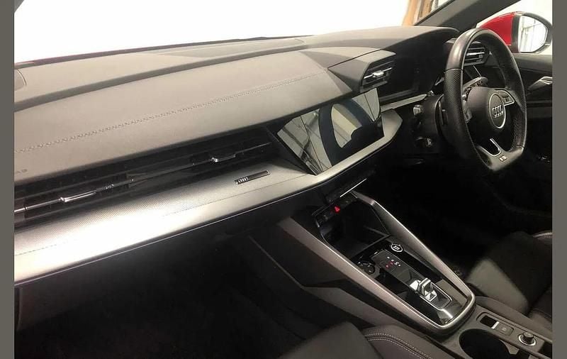 Used Audi A3 e-tron S-Line 204 HP (150 kW) 2022 Red Hatchback