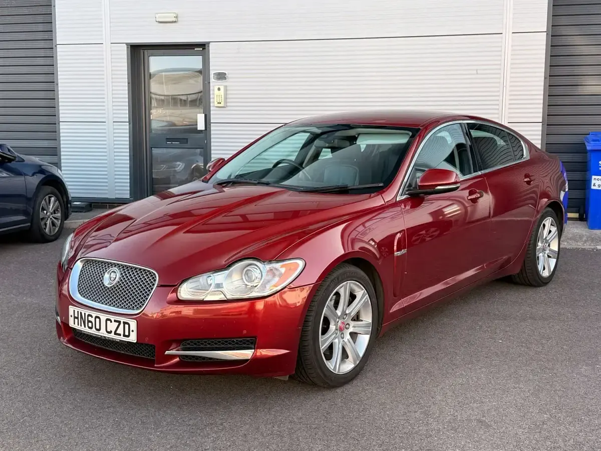 Used Jaguar XF Luxury 2010 Red Sedan