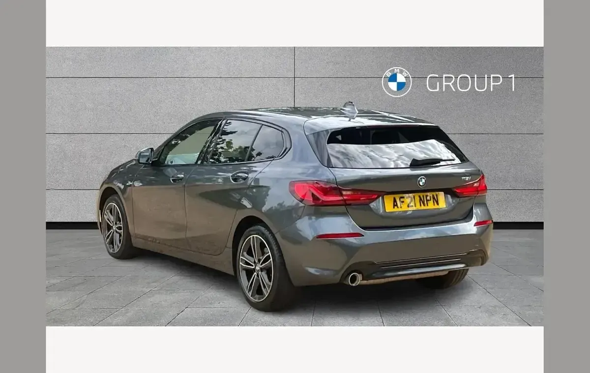 Used BMW 118 Sport Line 134 HP (98 kW) 2021 Grey Hatchback