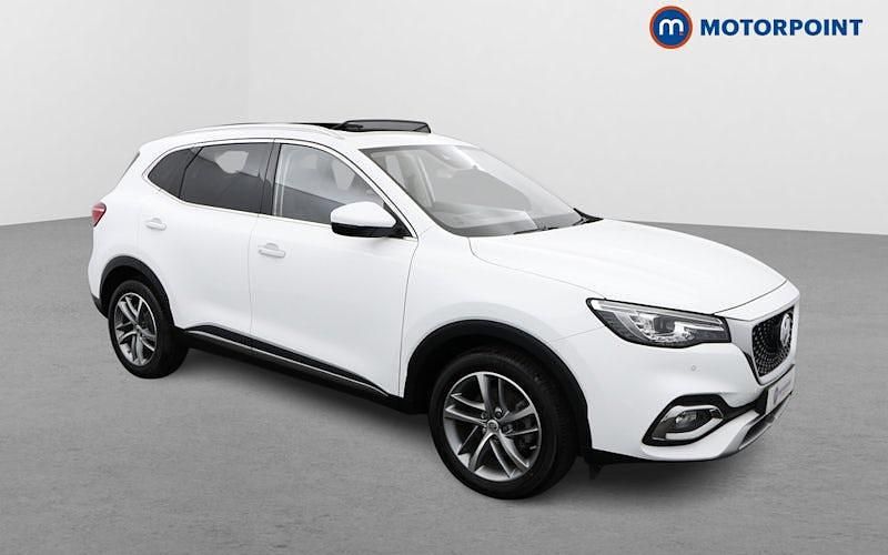 White Used 2022 MG HS Exclusive SUV | £17,749 (Fair price) - Image 1/4