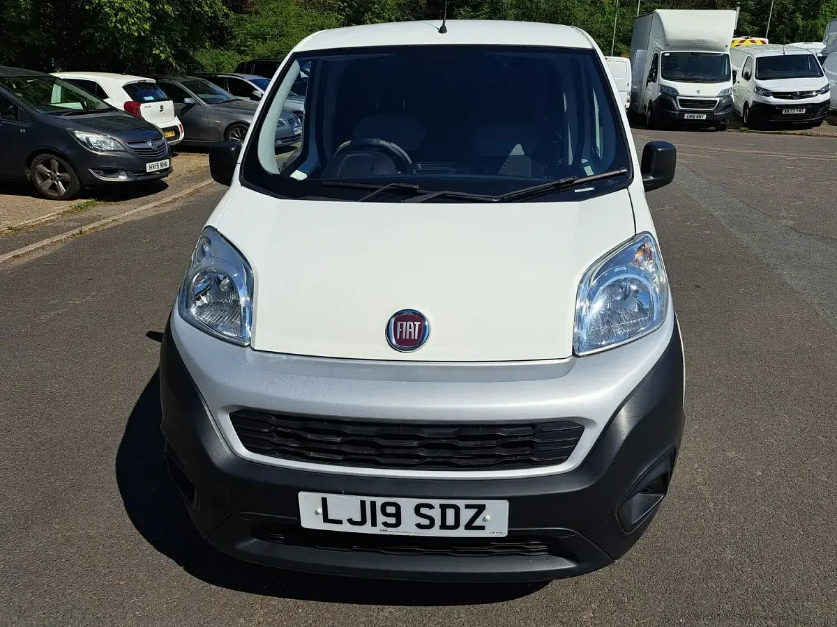 Used Fiat Fiorino 77 HP (56 kW) 2019 White MPV