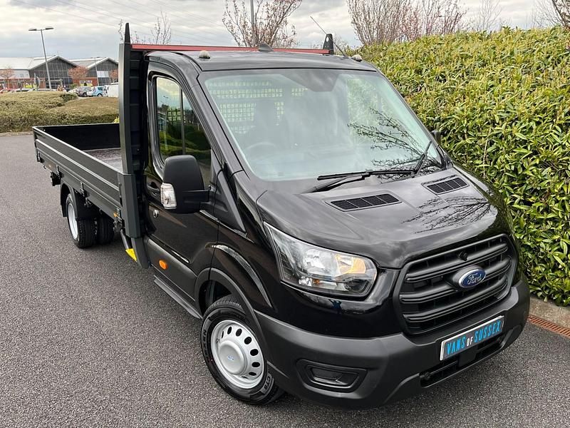 Begagnad Ford Transit 130 HK (95 kW) 2022 Svart Cab