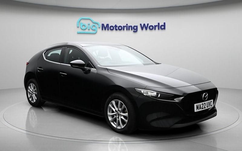 Usado Mazda 3 122 HP (89 kW) 2022 Preto Citadino