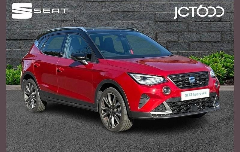 Used Seat Arona FR 114 HP (83 kW) 2024 Red SUV
