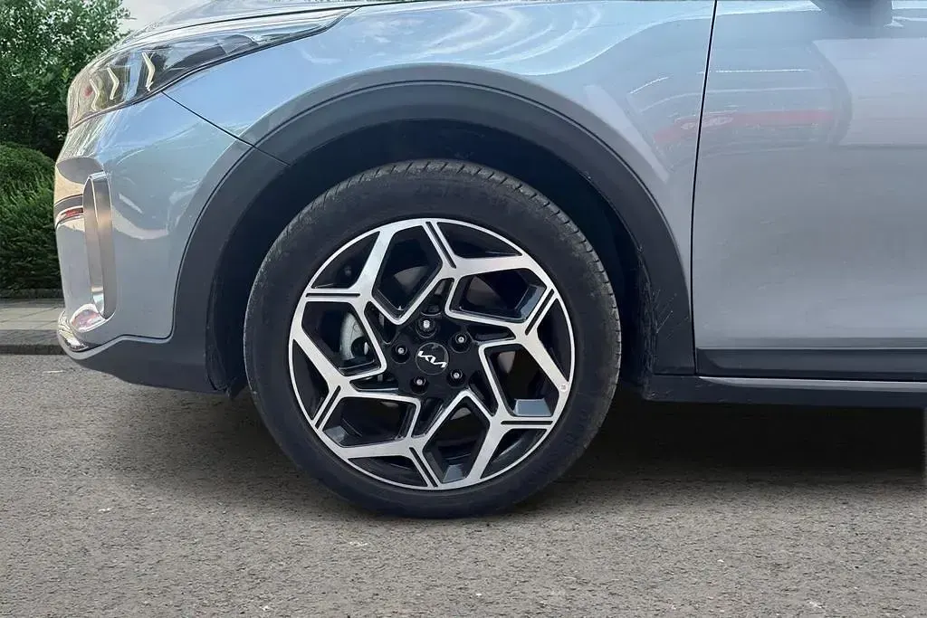 New Kia XCeed GT-Line 113 HP (83 kW) 2026 Silver SUV