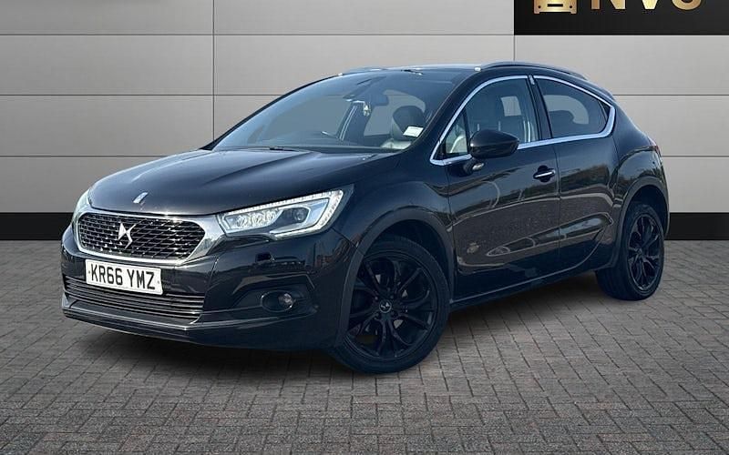 Used DS Automobiles DS4 120 HP (88 kW) 2017 Black Hatchback