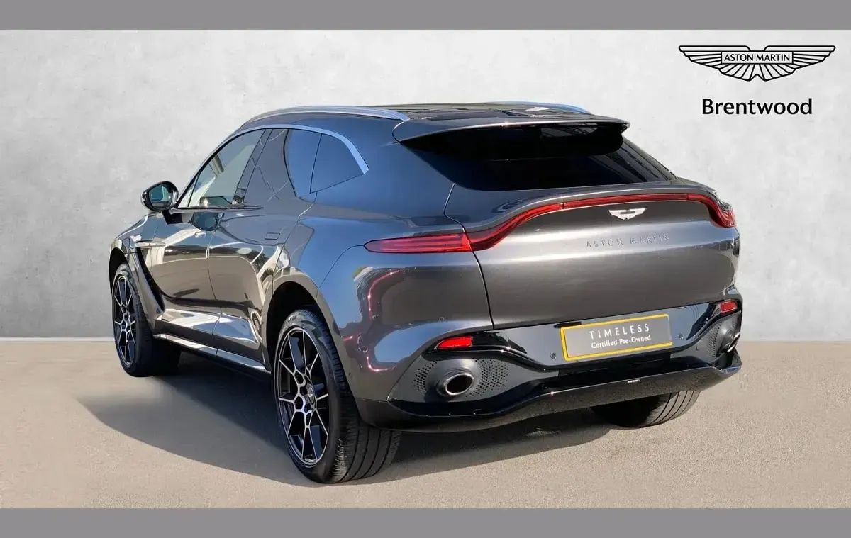 Used Aston Martin DBX 550 HP (404 kW) 2021 Silver SUV