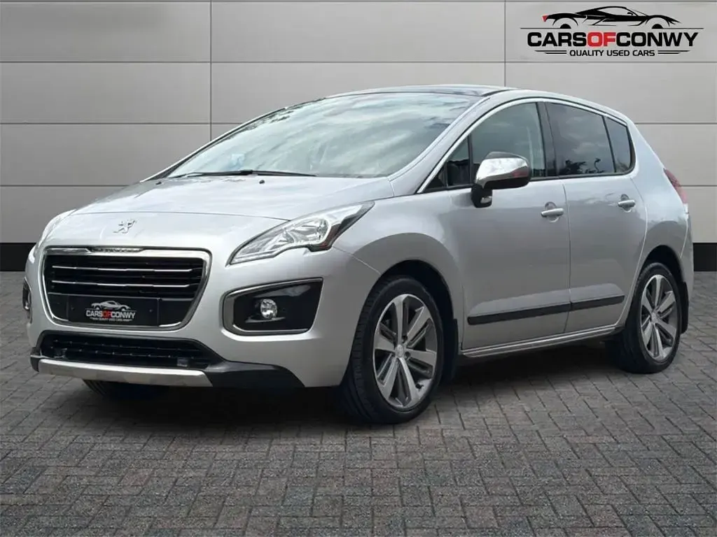 Used Peugeot 3008 Allure 120 HP (88 kW) 2015 Silver Estate