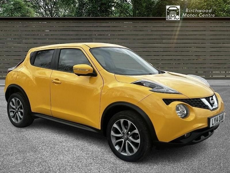 Used Nissan Juke Tekna 117 HP (86 kW) 2014 Yellow SUV