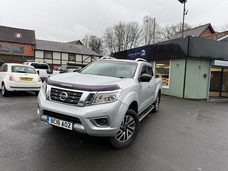 Used Nissan Navara Tekna 2016 Silver Pickup