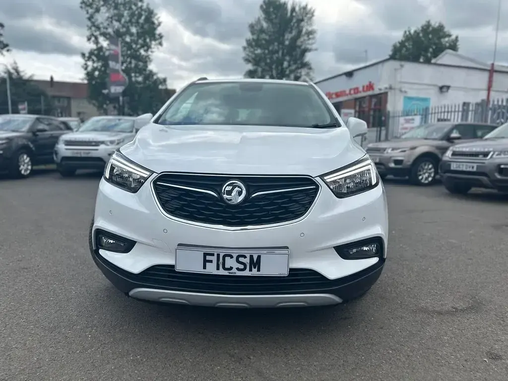 Used Vauxhall Mokka X Active 140 HP (102 kW) 2018 White SUV