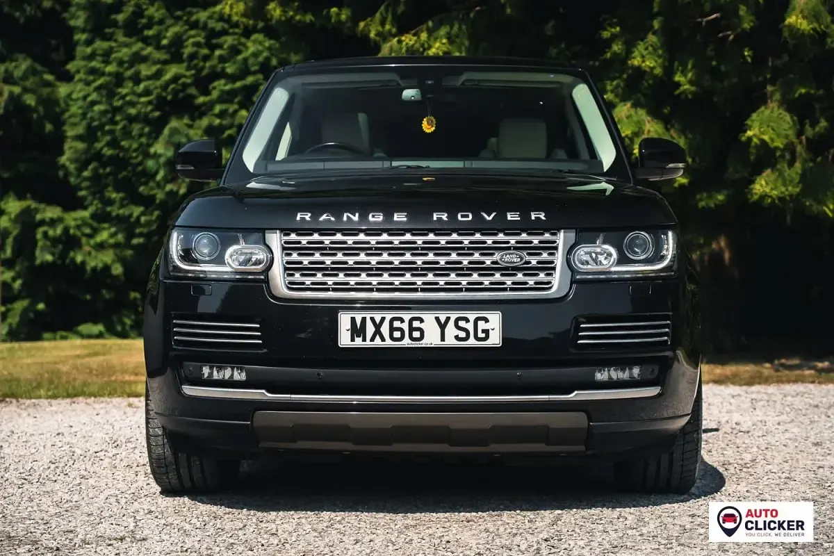 Used Land Rover Range Rover Vogue SE 258 HP (189 kW) 2016 Black SUV