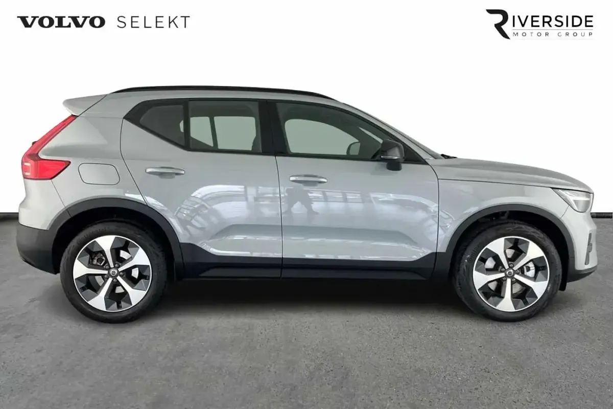 Used Volvo XC40 Plus 163 HP (119 kW) 2026 Vapour grey SUV