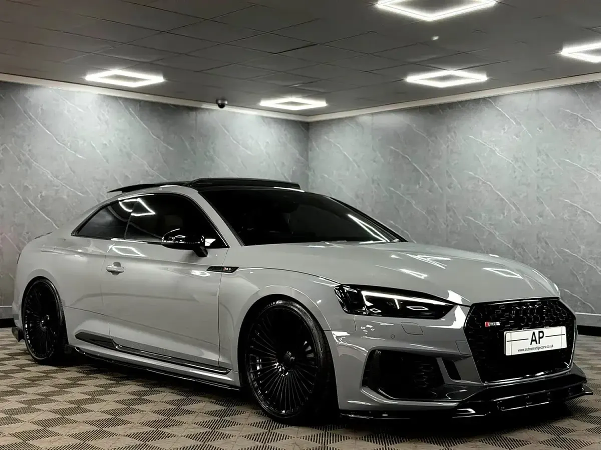 Used Audi RS5 Comfort 450 HP (330 kW) 2018 Grey Coupe