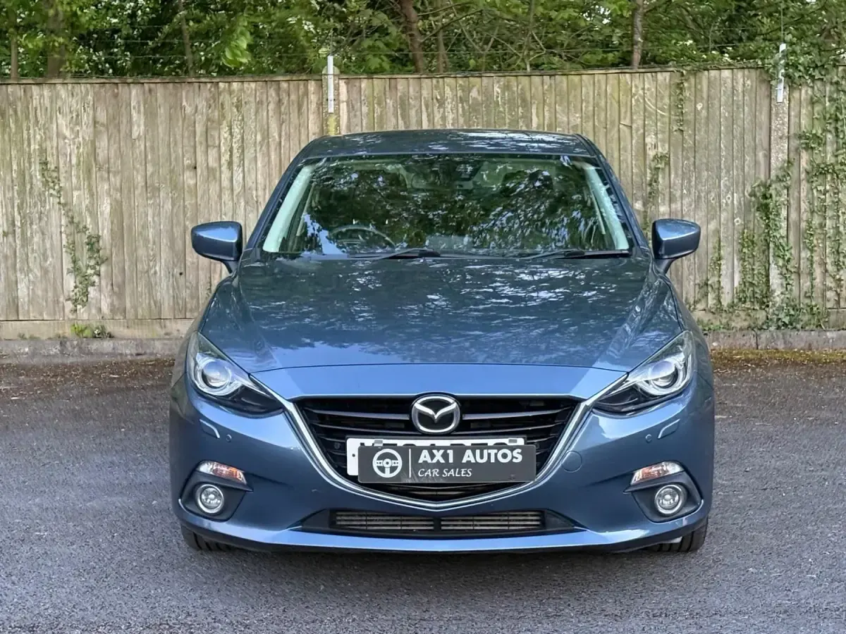 Używany Mazda 3 Inclusive 150 KM (110 kW) 2014 Niebieski Sedan/Limuzyna