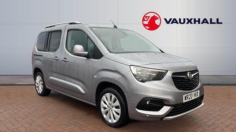 Used Vauxhall Combo Elite 131 HP (96 kW) 2020 Estate