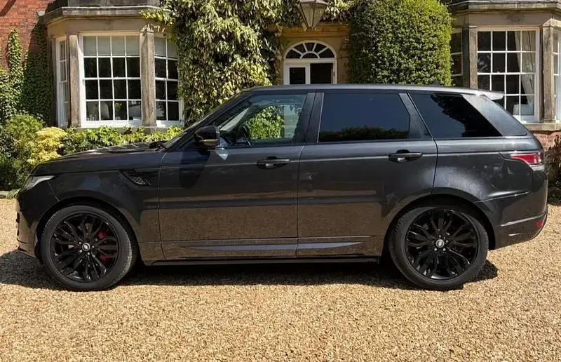 Used Land Rover Range Rover Autobiography Dynamic 306 HP (225 kW) 2016 Causeway grey SUV